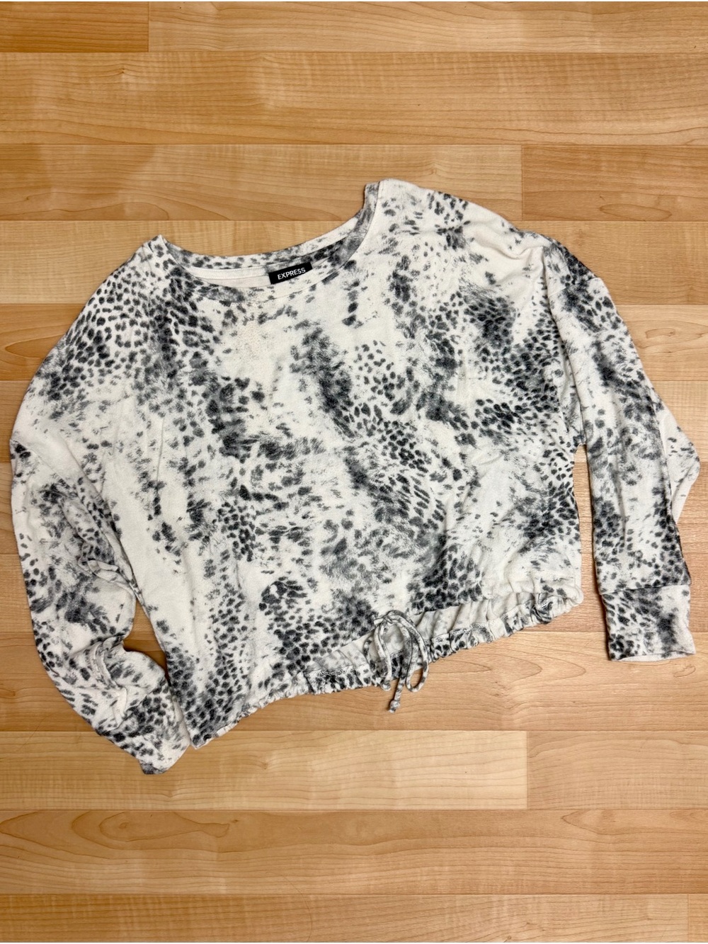 Express Snow Leopard Print Drawstring Hem Cozy Top M